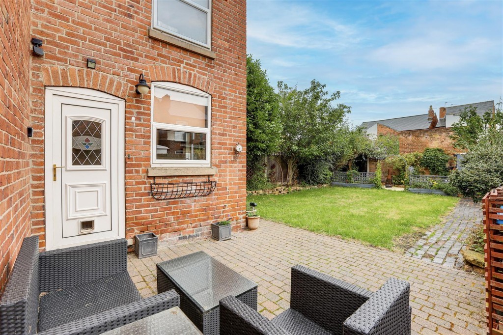 Kirkwhite Avenue, Long Eaton, Nottinghamshire, NG10 1BS