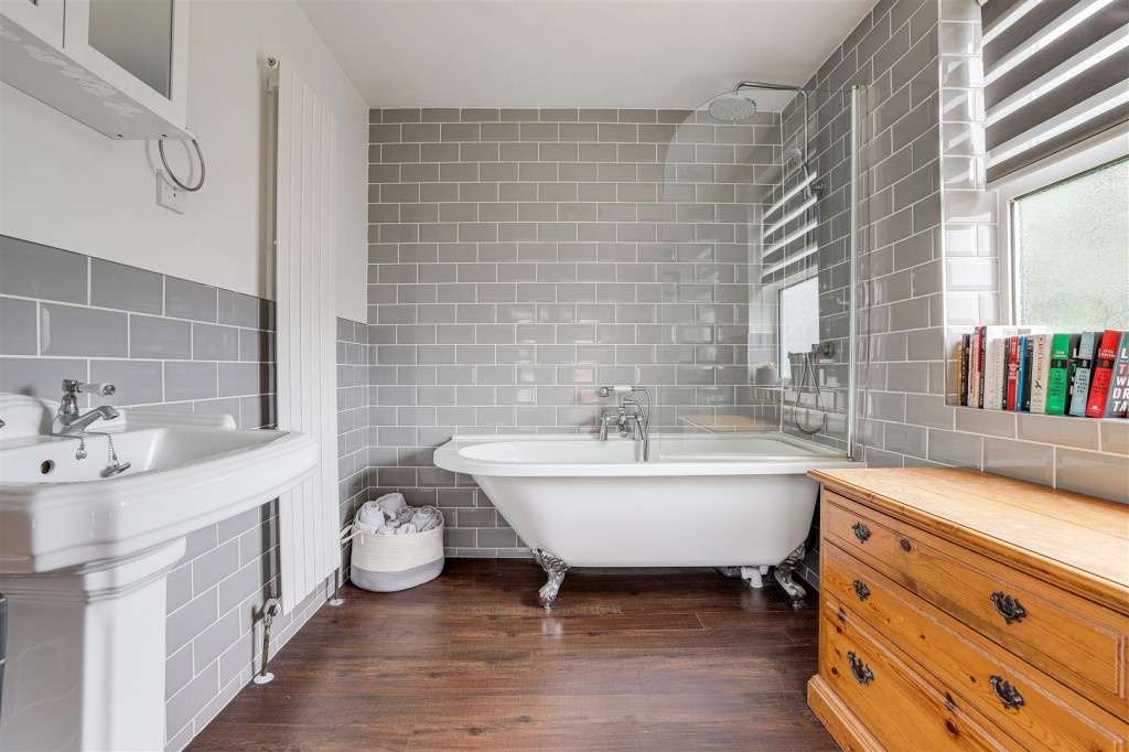 Kirkwhite Avenue, Long Eaton, Nottinghamshire, NG10 1BS