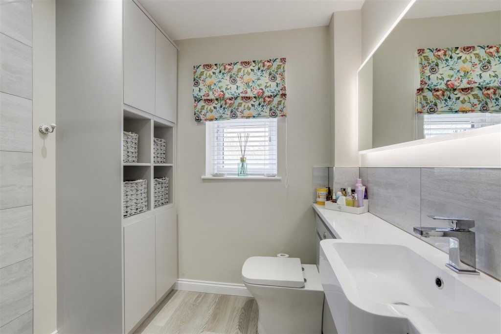 Griffon Drive, Hucknall, Nottinghamshire, NG15 6XH