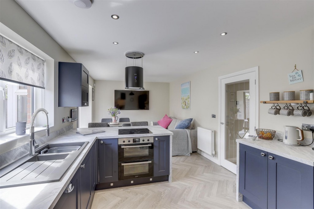 Griffon Drive, Hucknall, Nottinghamshire, NG15 6XH