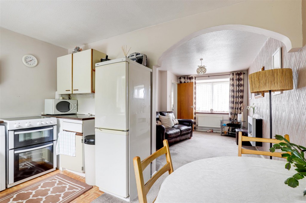 Fairmead Close, Nottingham, Nottinghamshire, NG3 3EQ