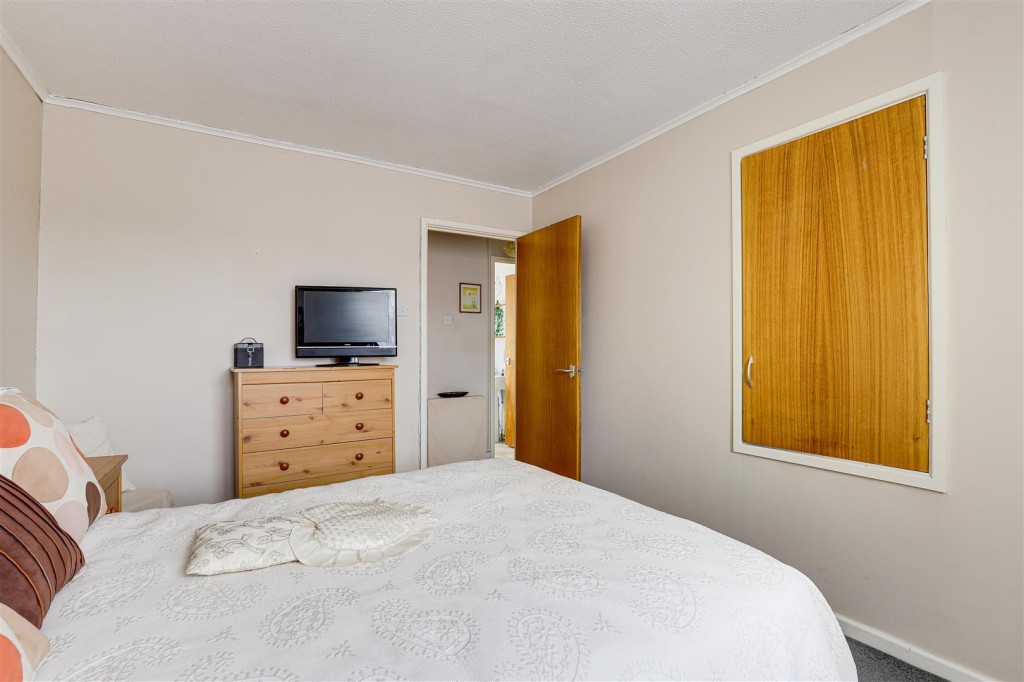 Fairmead Close, Nottingham, Nottinghamshire, NG3 3EQ