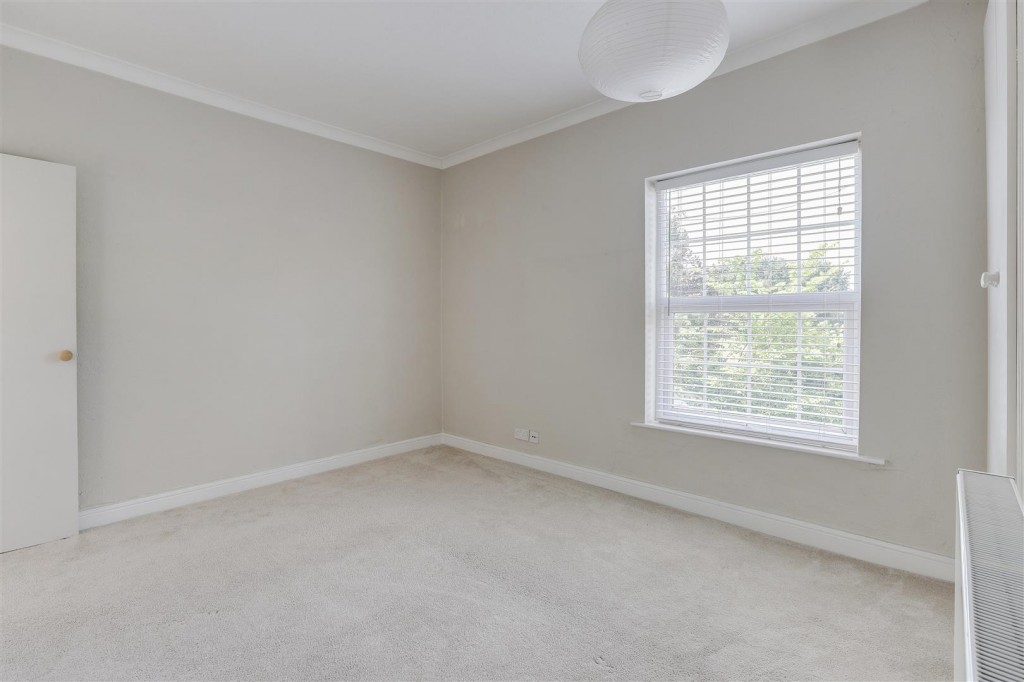 Longmoor Lane, Sandiacre, Nottinghamshire, NG10 5JJ