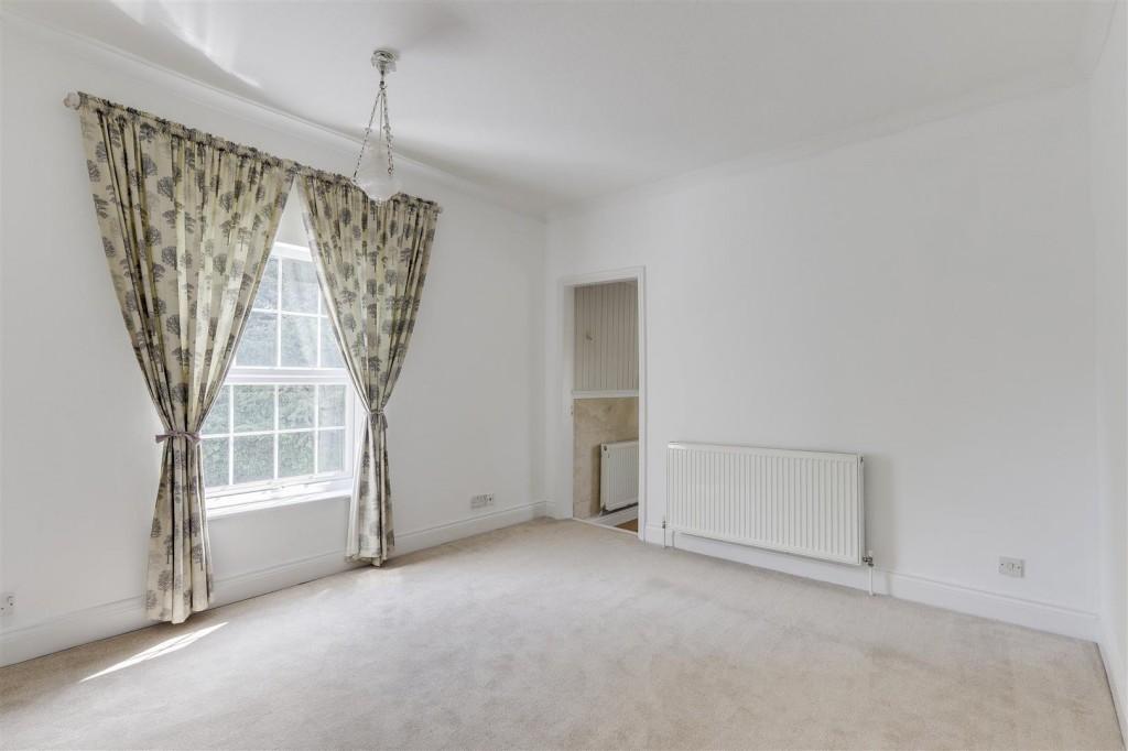 Longmoor Lane, Sandiacre, Nottinghamshire, NG10 5JJ