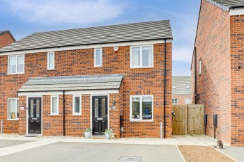 Turner Grove, Hucknall, Nottinghamshire, NG15 6XE
