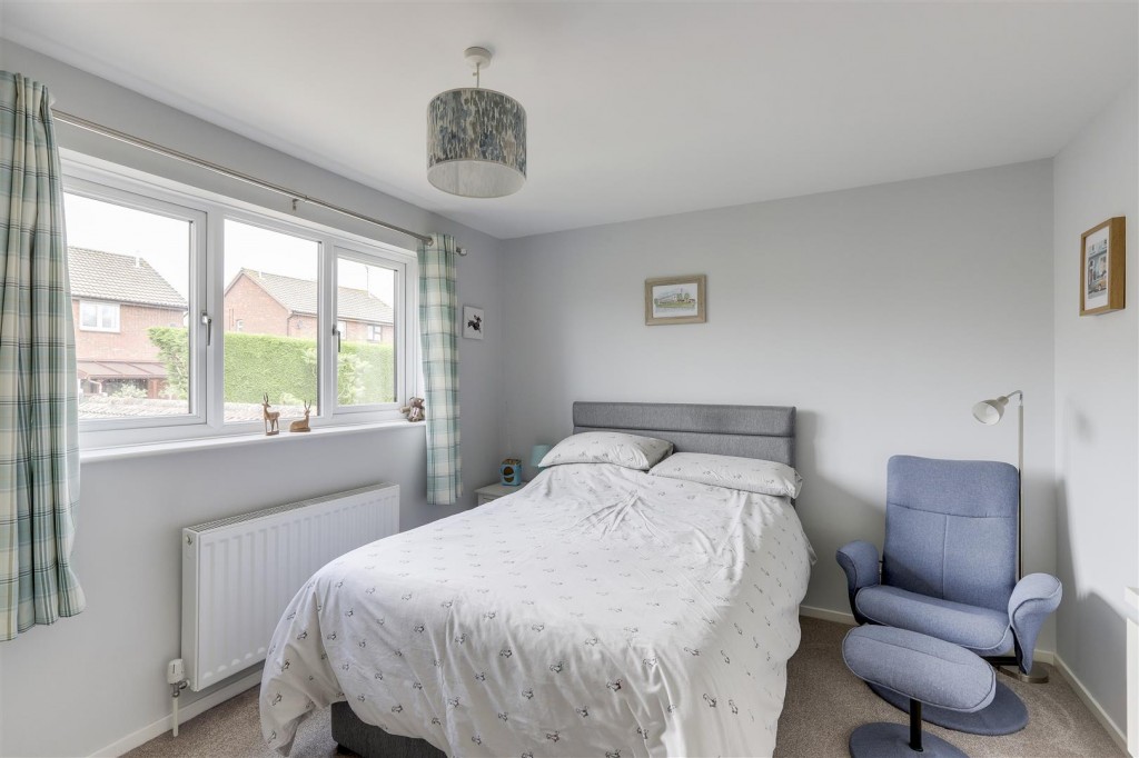 Barling Drive, Ilkeston, Derbyshire, DE7 9JA