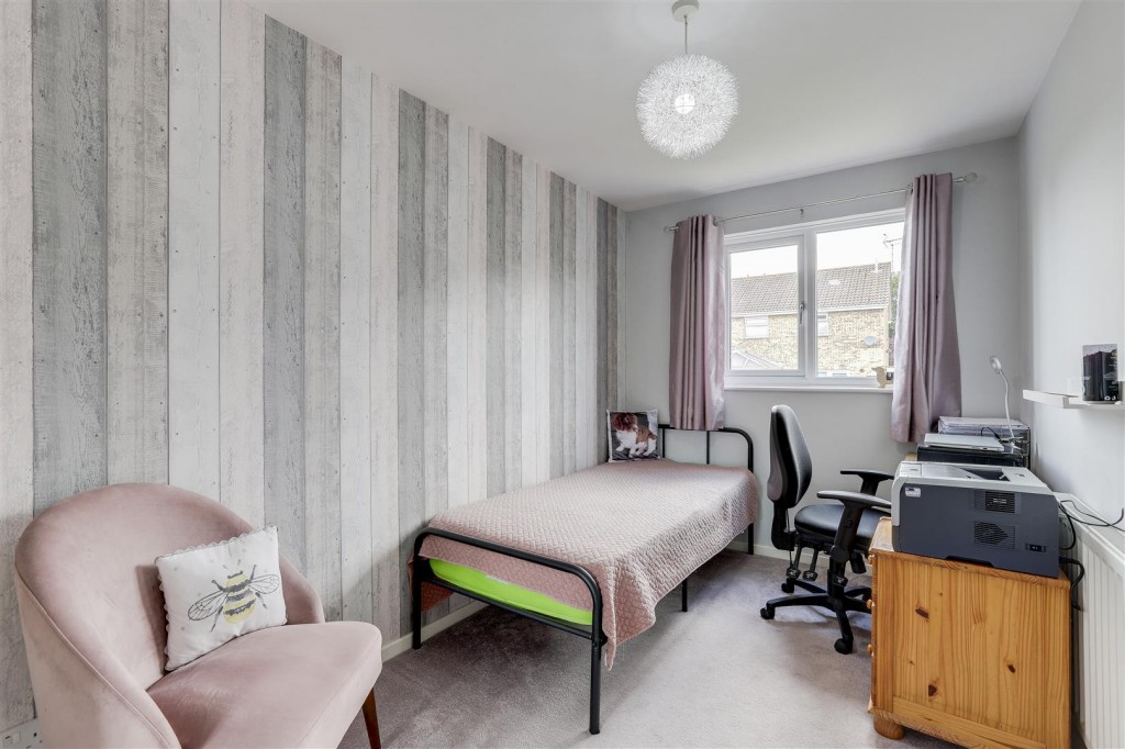 Barling Drive, Ilkeston, Derbyshire, DE7 9JA