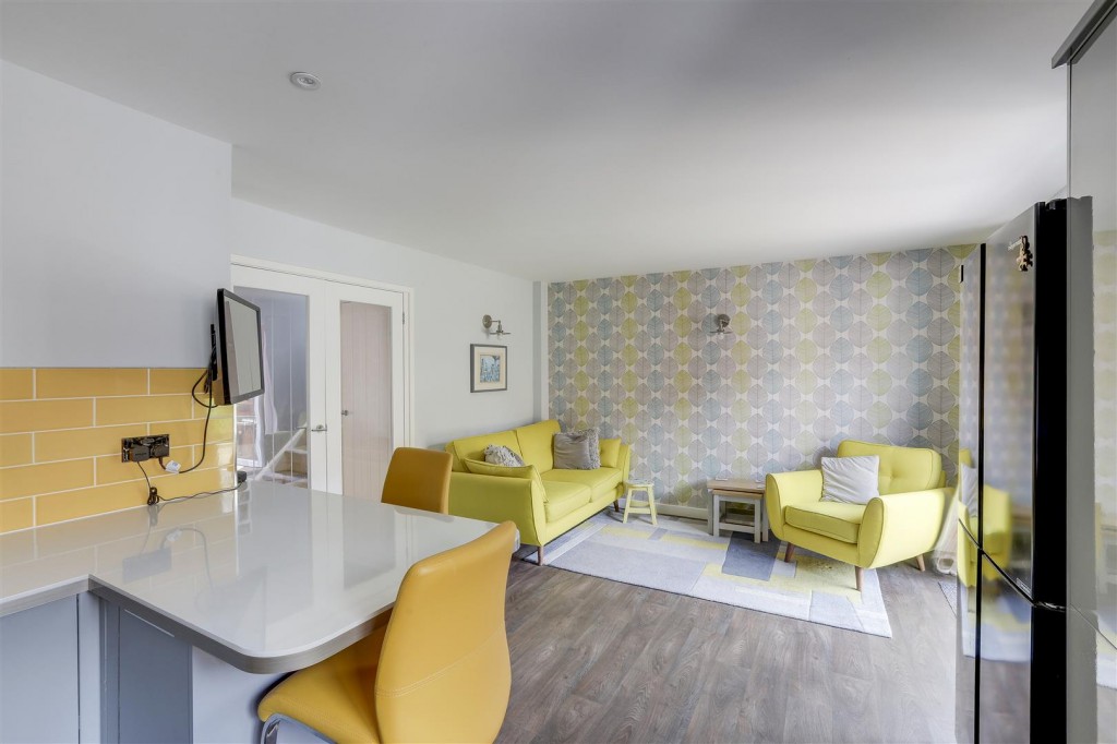 Barling Drive, Ilkeston, Derbyshire, DE7 9JA