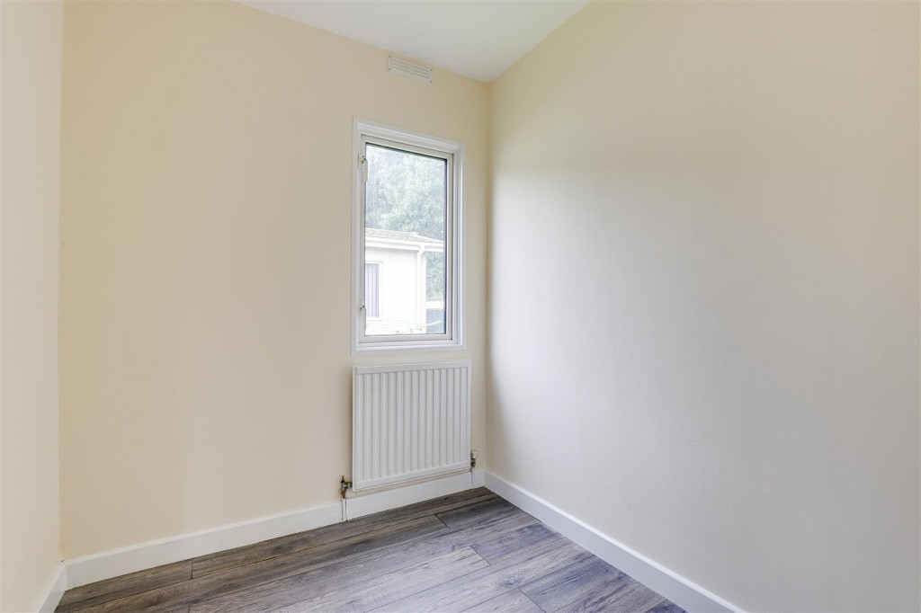 Clifton Lane, Wilford, Nottinghamshire, NG11 7ES