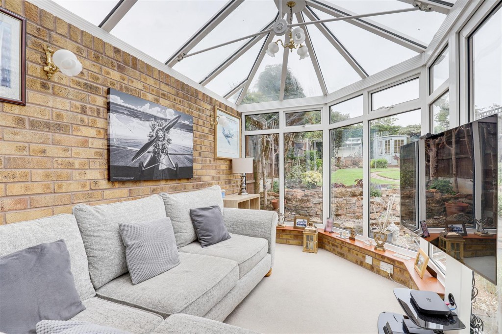 Hatfield Avenue, Sandiacre, Nottinghamshire, NG10 5NZ