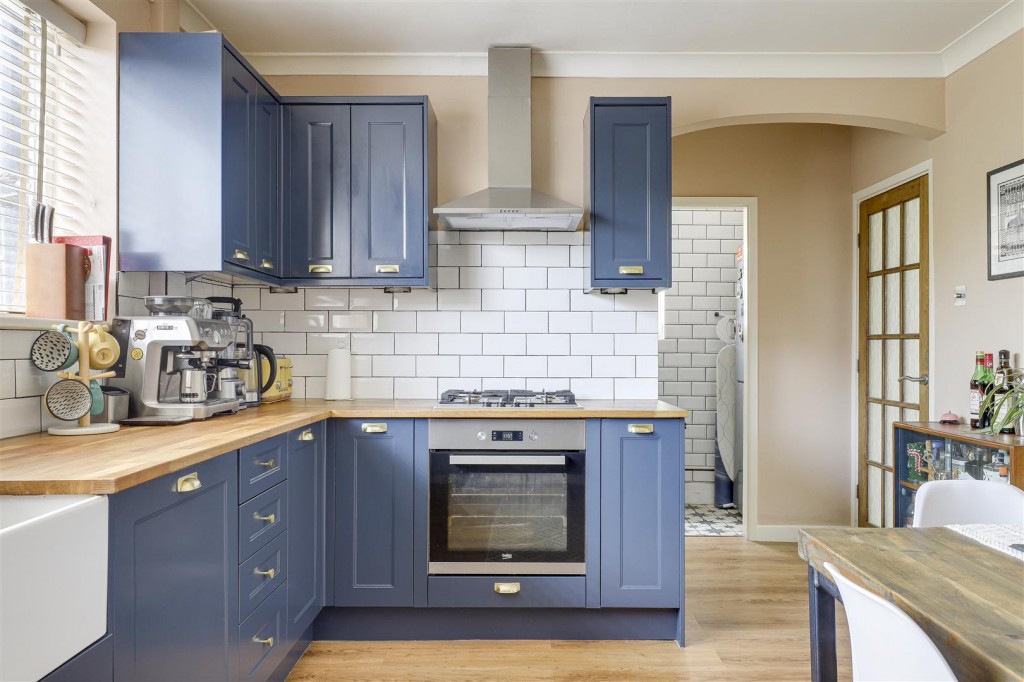 Birchfield Road, Arnold, Nottinghamshire, NG5 8BP