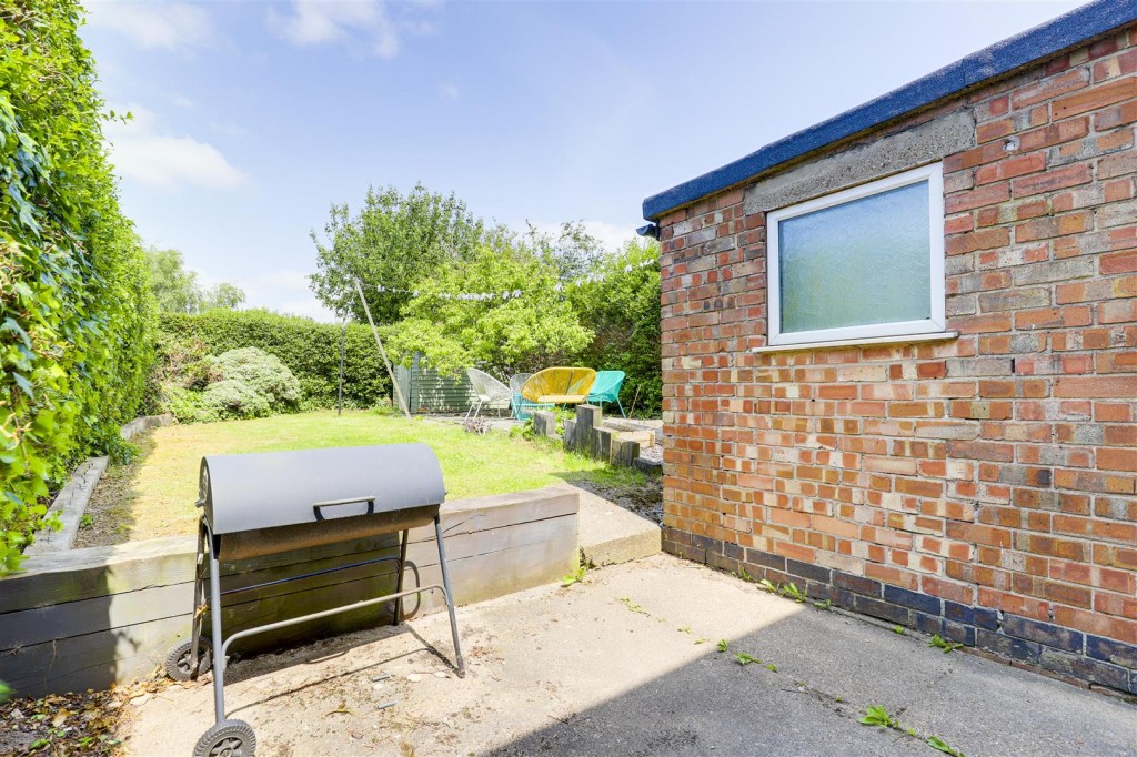 Birchfield Road, Arnold, Nottinghamshire, NG5 8BP