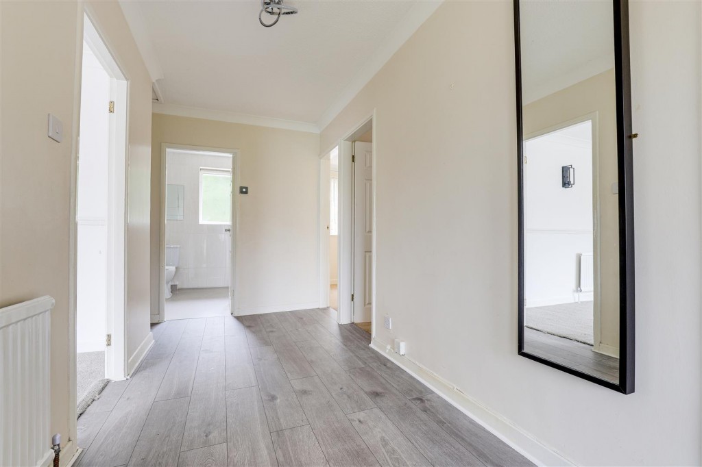Ardleigh Close, Rise Park, Nottinghamshire, NG5 5AX