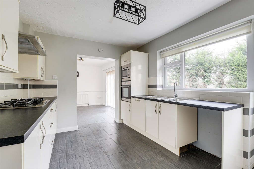 Ardleigh Close, Rise Park, Nottinghamshire, NG5 5AX