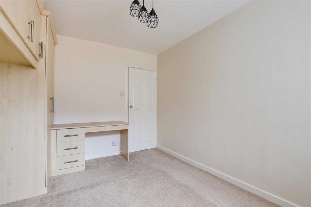 Ardleigh Close, Rise Park, Nottinghamshire, NG5 5AX