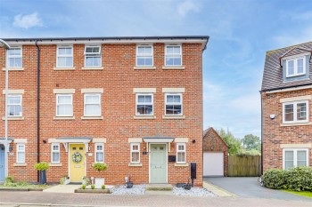 Kestrel Grove, Hucknall, Nottinghamshire, NG15 6UU