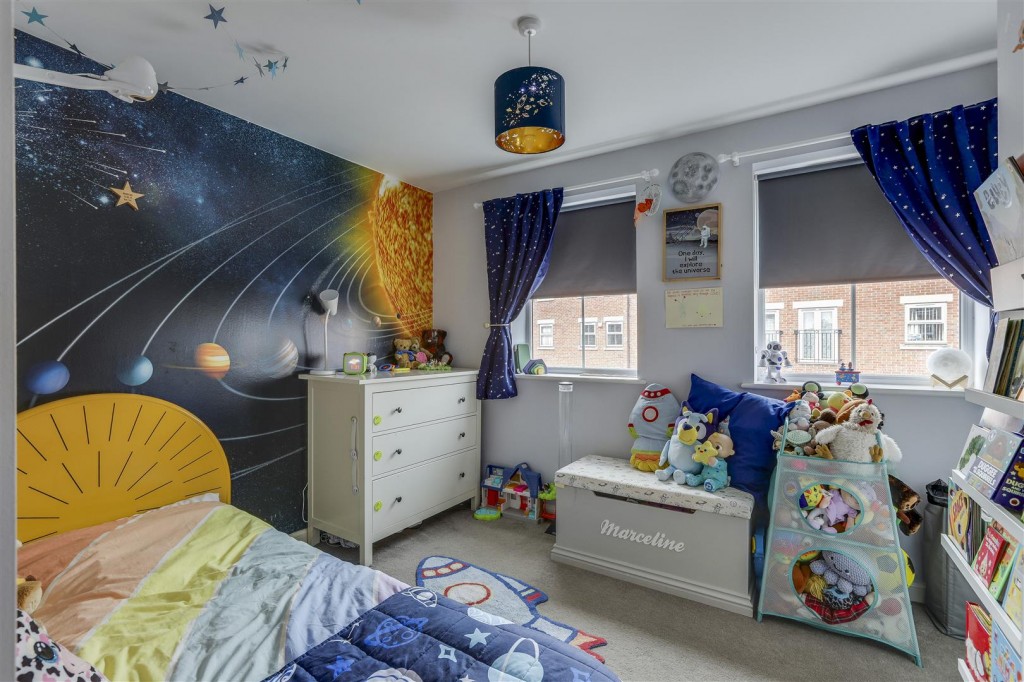 Kestrel Grove, Hucknall, Nottinghamshire, NG15 6UU