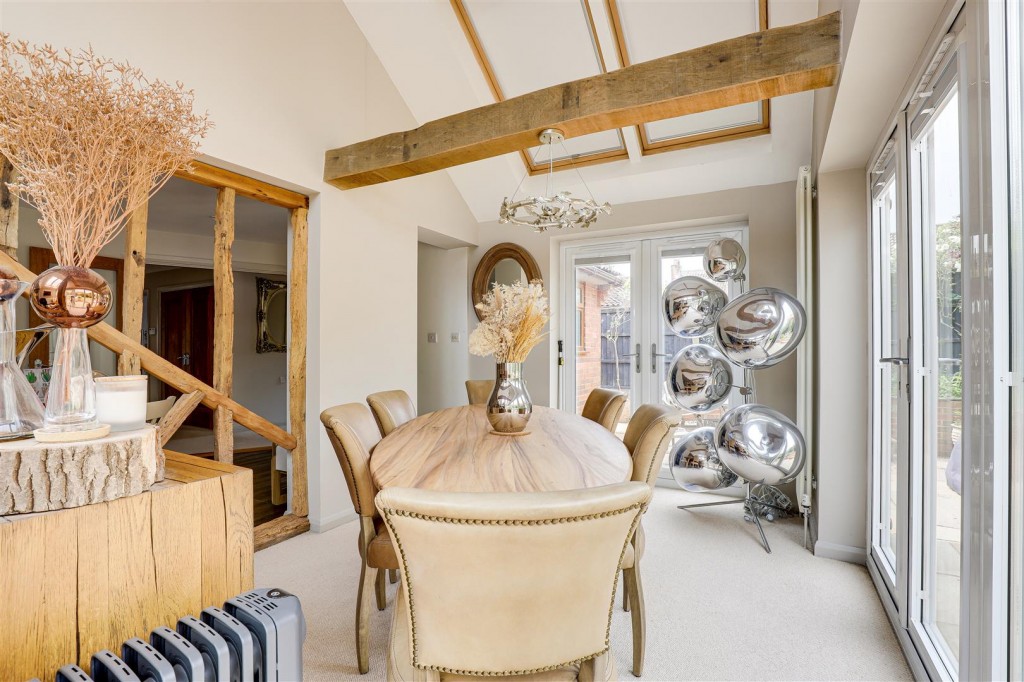 Main Street, Woodborough, Nottinghamshire, NG14 6DD