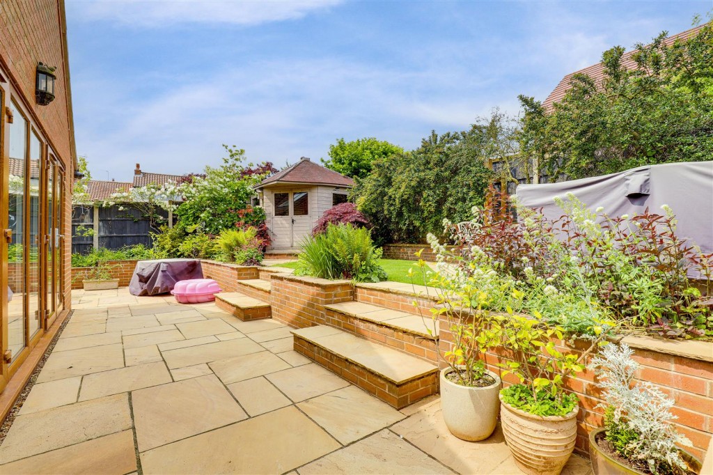 Main Street, Woodborough, Nottinghamshire, NG14 6DD