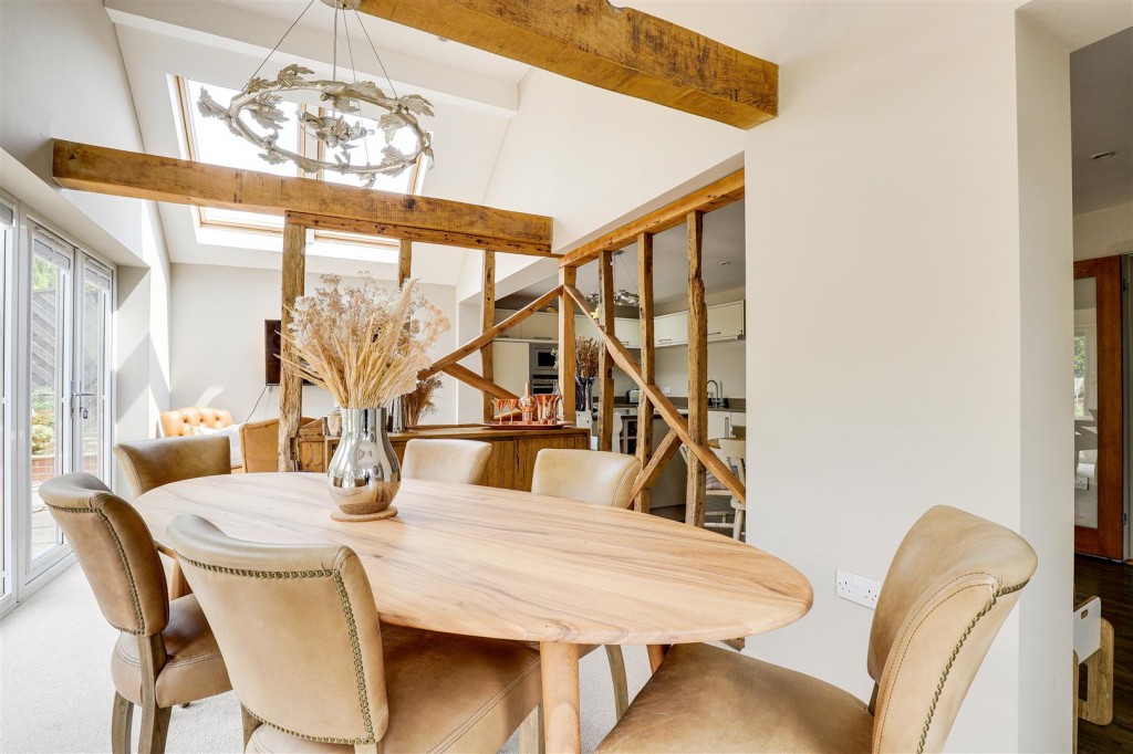 Main Street, Woodborough, Nottinghamshire, NG14 6DD