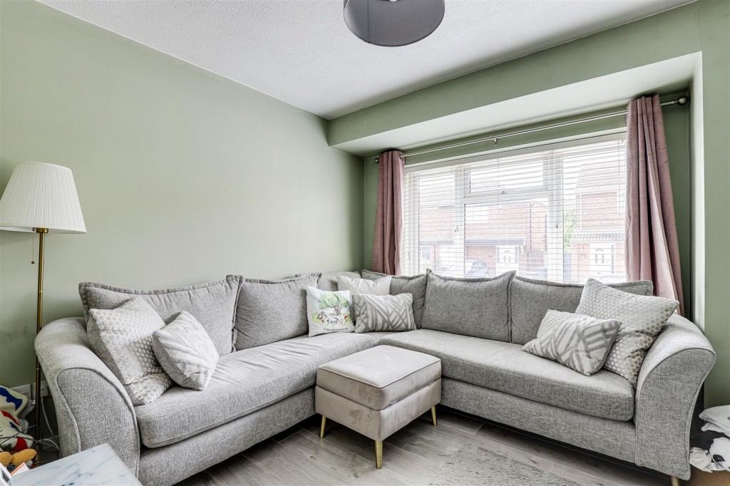 Galway Road, Arnold, Nottinghamshire, NG5 7AY