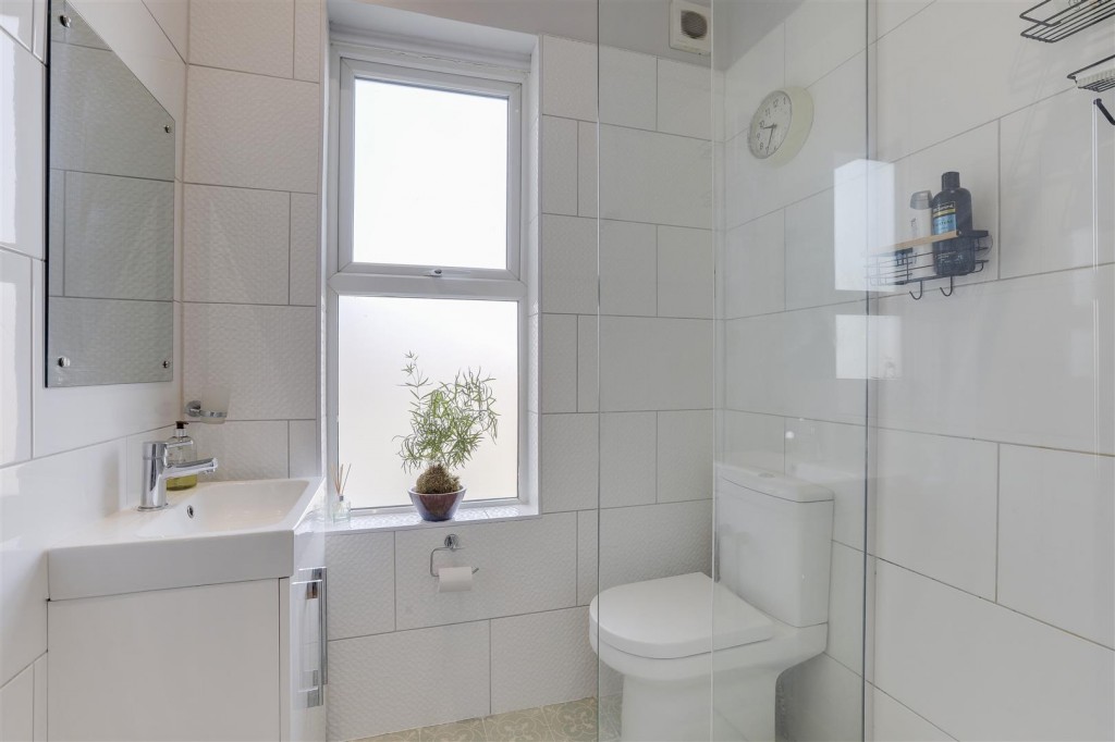 Hemlock Avenue, Long Eaton, Nottinghamshire, NG10 1NS