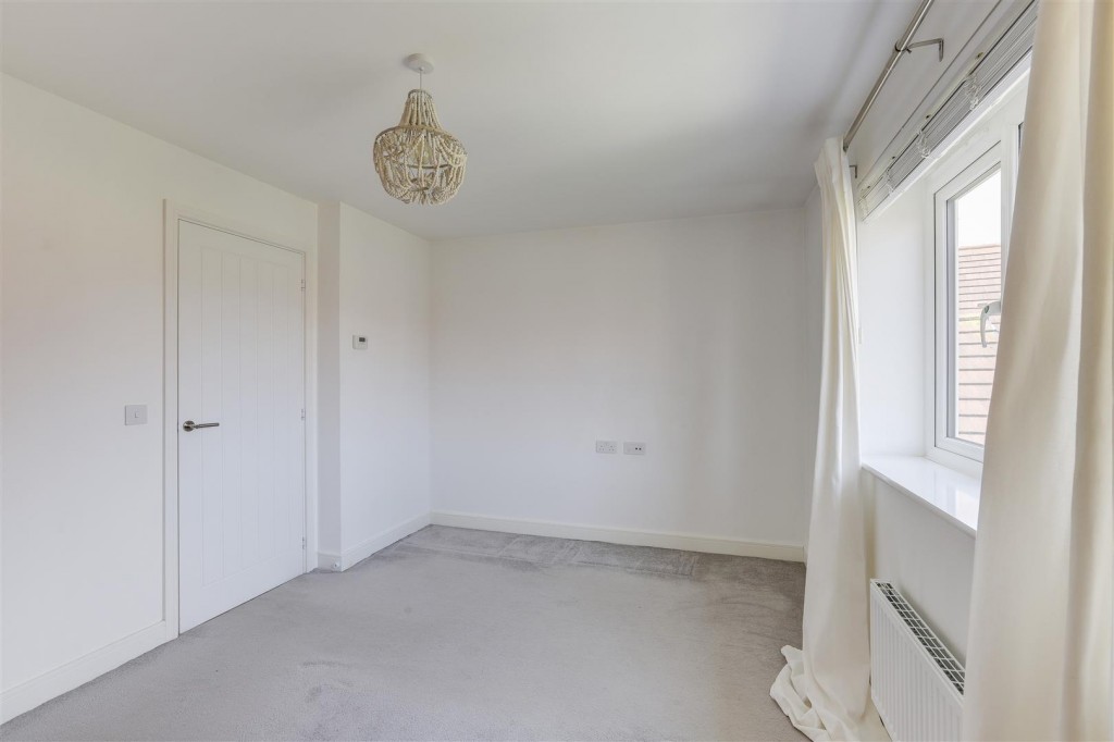 Woodpecker Close, West Bridgford, Nottingham, NG2 7YX