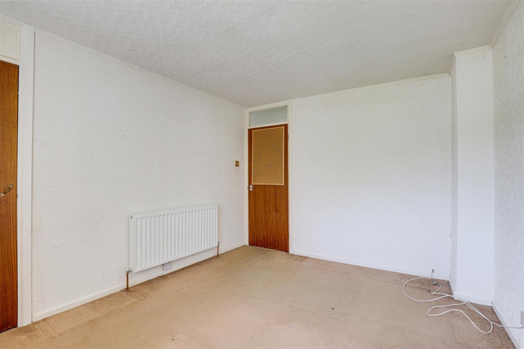 Summerwood Lane, Clifton, Nottinghamshire, NG11 9DW