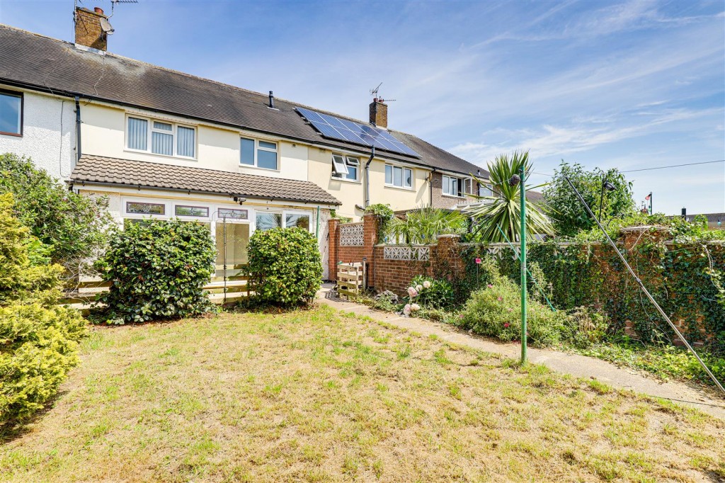 Summerwood Lane, Clifton, Nottinghamshire, NG11 9DW