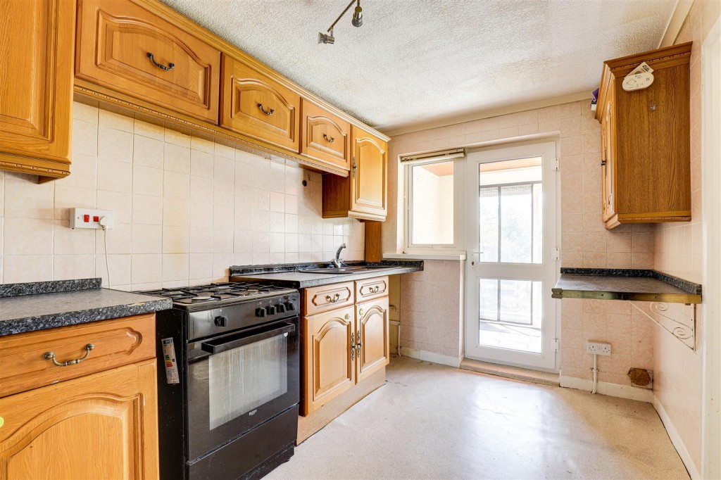 Summerwood Lane, Clifton, Nottinghamshire, NG11 9DW