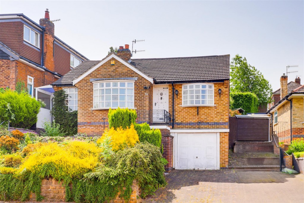 Revesby Road, Woodthorpe, Nottinghamshire, NG5 4LL