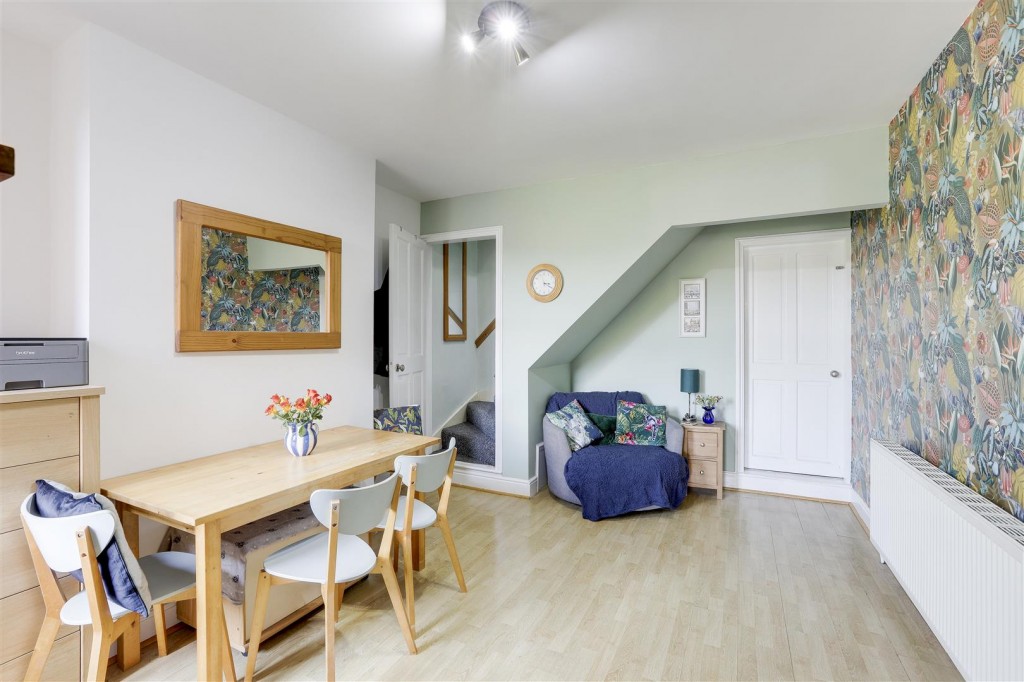 Carlton Road, Carlton, Nottinghamshire, NG3 7AF