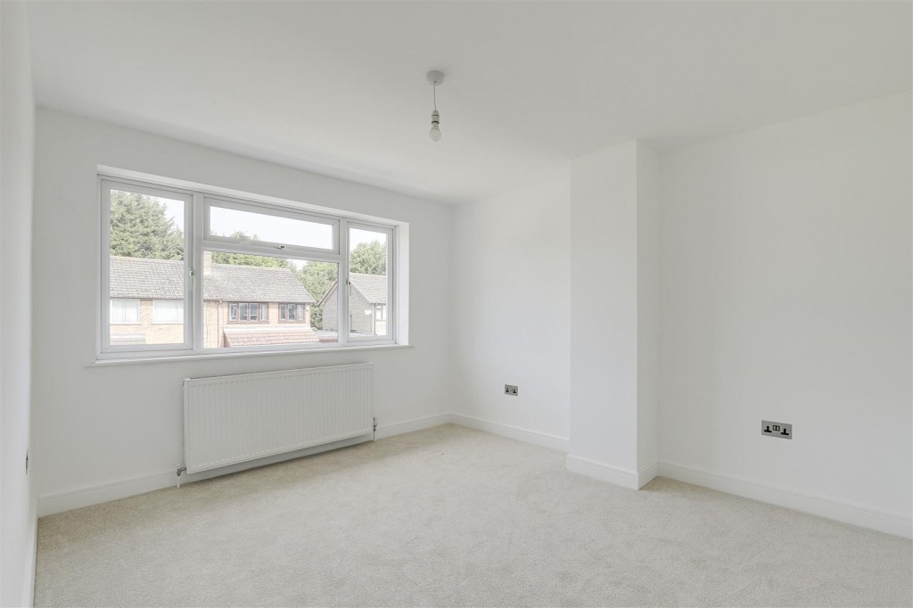Oakleys Road, Long Eaton, Nottinghamshire, NG10 1DQ
