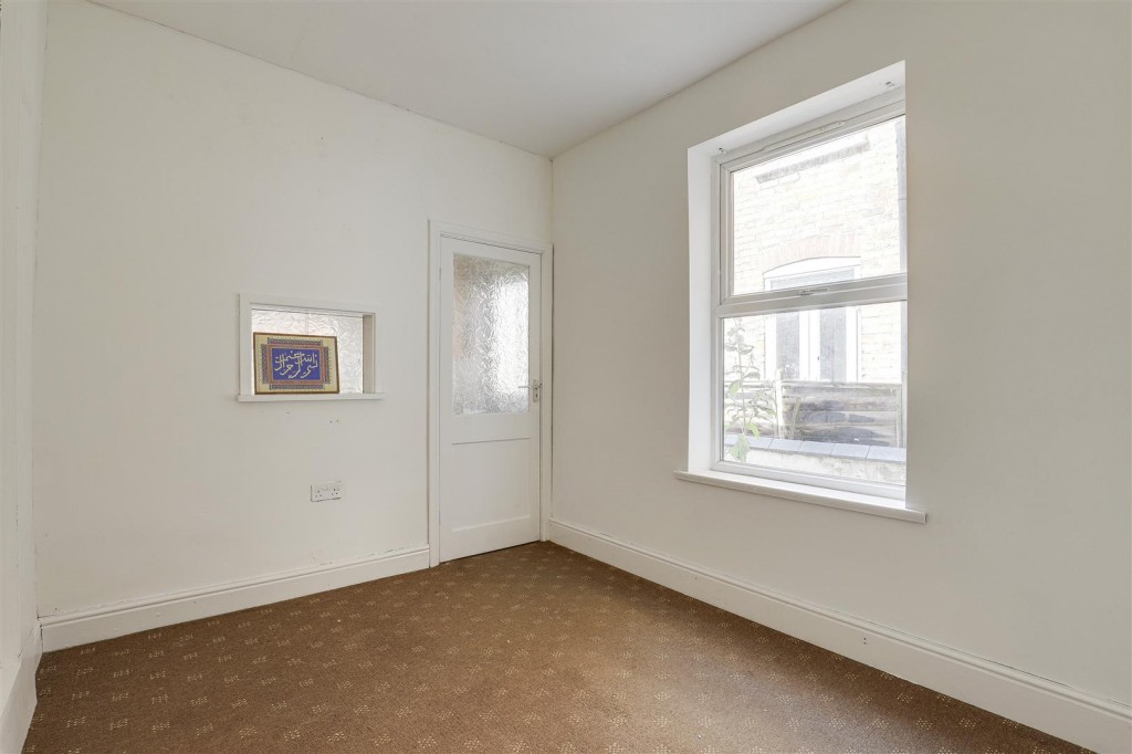 Colwick Road, Sneinton, Nottinghamshire, NG2 4AQ