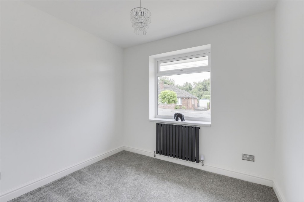 Clarborough Drive, Arnold, Nottinghamshire, NG5 7LL