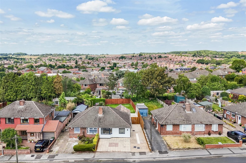 Clarborough Drive, Arnold, Nottinghamshire, NG5 7LL
