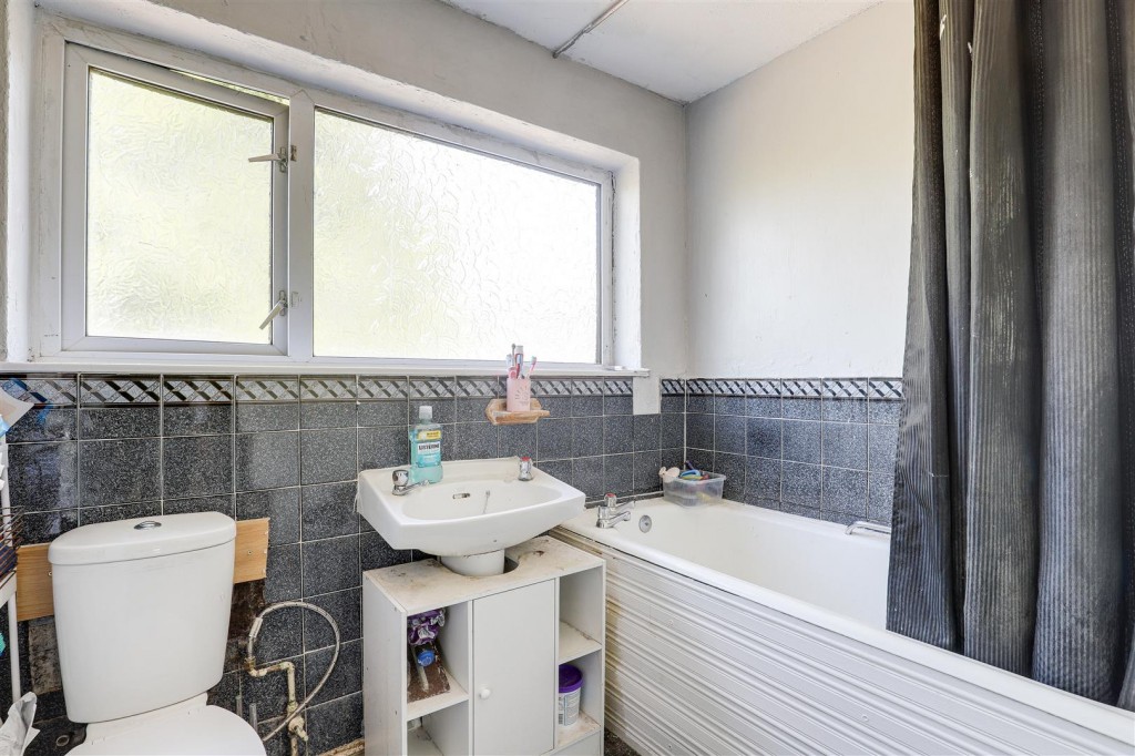 Oxengate, Arnold, Nottinghamshire, NG5 6FY