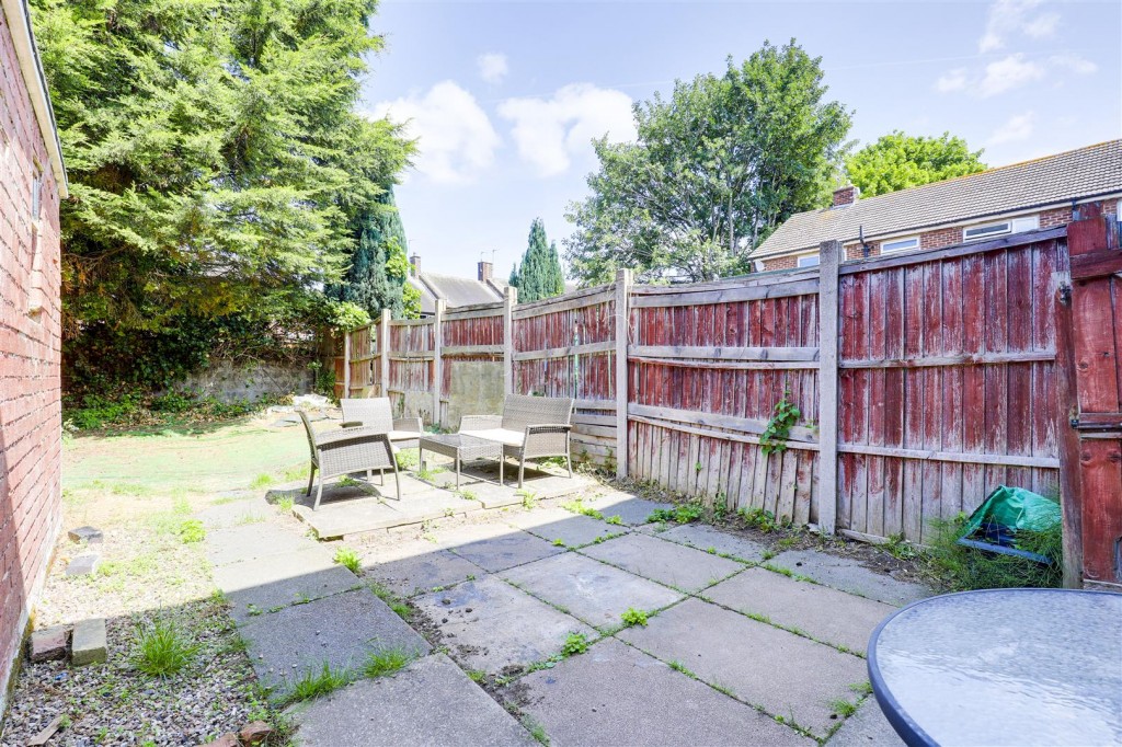 Oxengate, Arnold, Nottinghamshire, NG5 6FY