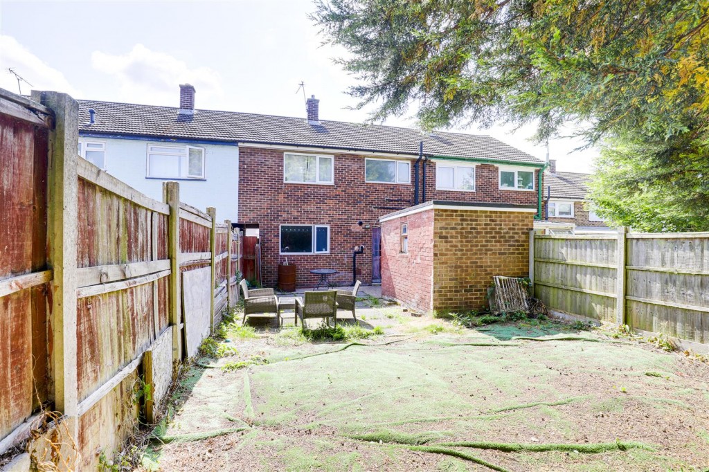 Oxengate, Arnold, Nottinghamshire, NG5 6FY