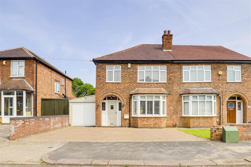 Elvaston Road, Wollaton, Nottinghamshire, NG8 1JW