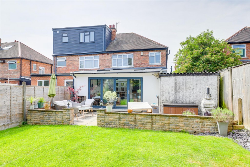 Elvaston Road, Wollaton, Nottinghamshire, NG8 1JW
