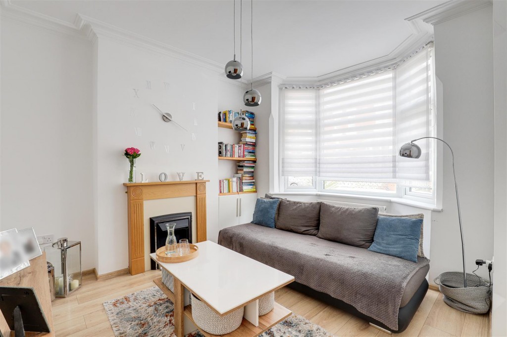Owthorpe Grove, Sherwood, Nottinghamshire, NG5 2LX