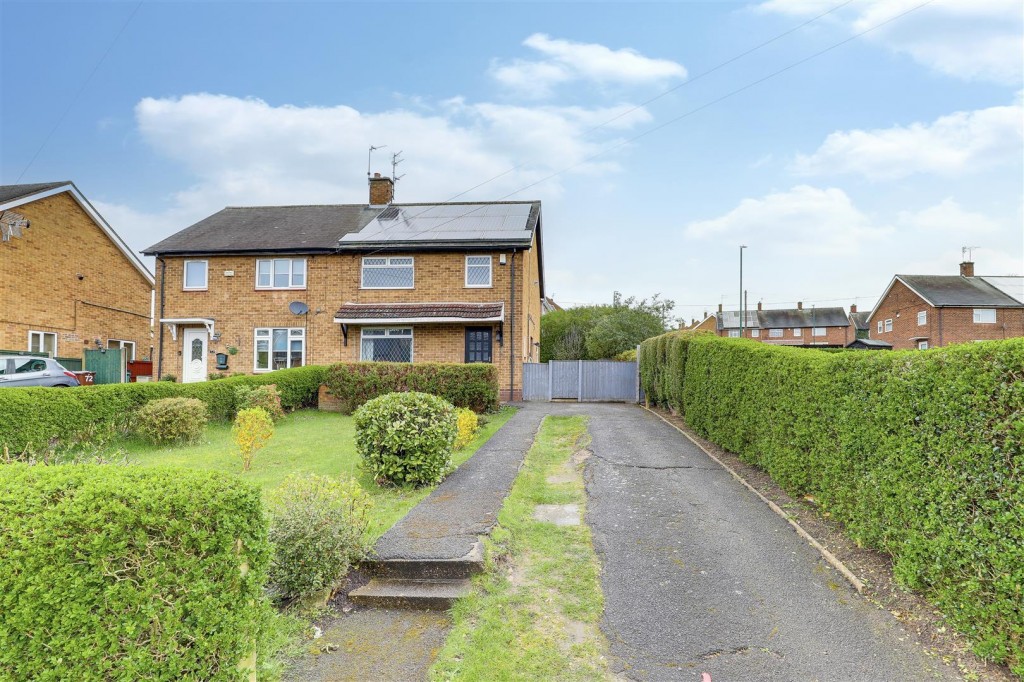 Queens Bower Road, Bestwood, Nottinghamshire, NG5 5RF