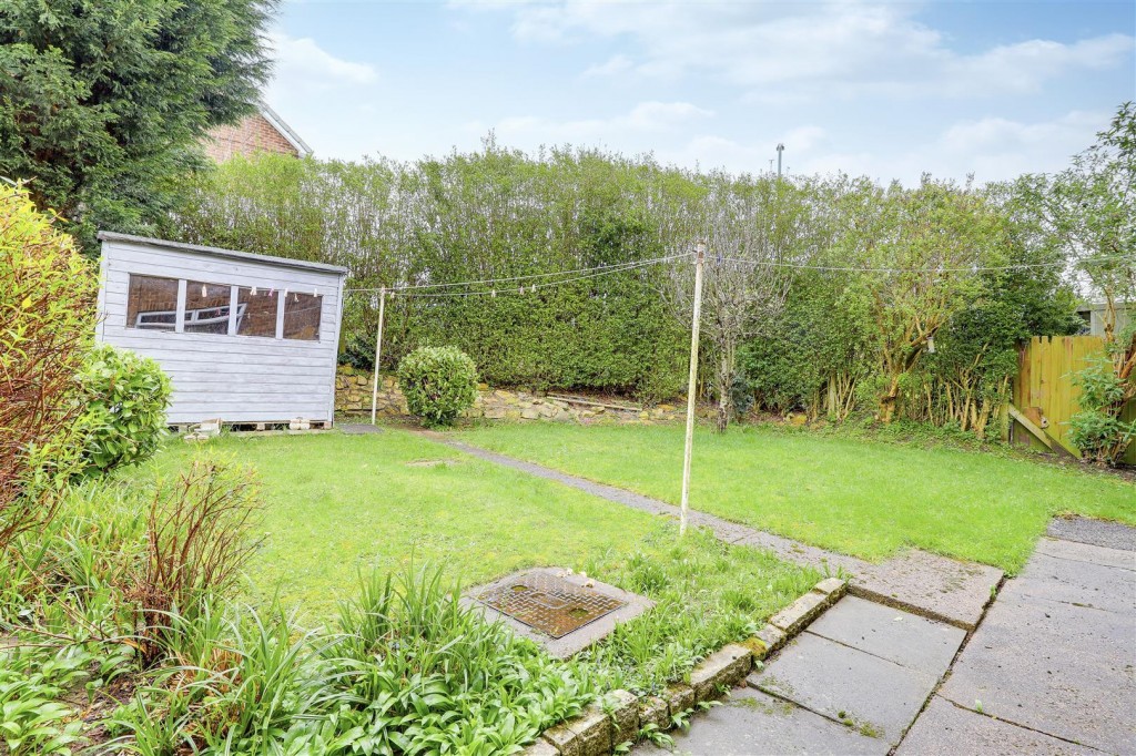 Queens Bower Road, Bestwood, Nottinghamshire, NG5 5RF