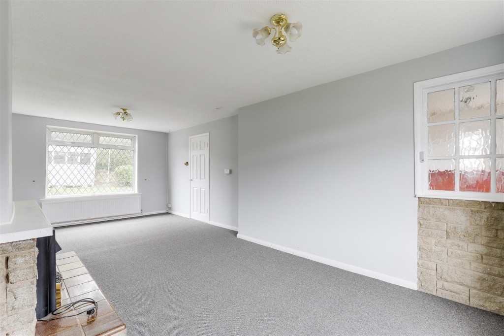 Queens Bower Road, Bestwood, Nottinghamshire, NG5 5RF