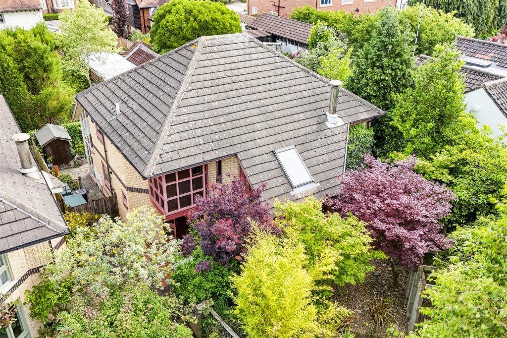 Ireton Grove, Attenborough, Nottinghamshire, NG9 6BJ