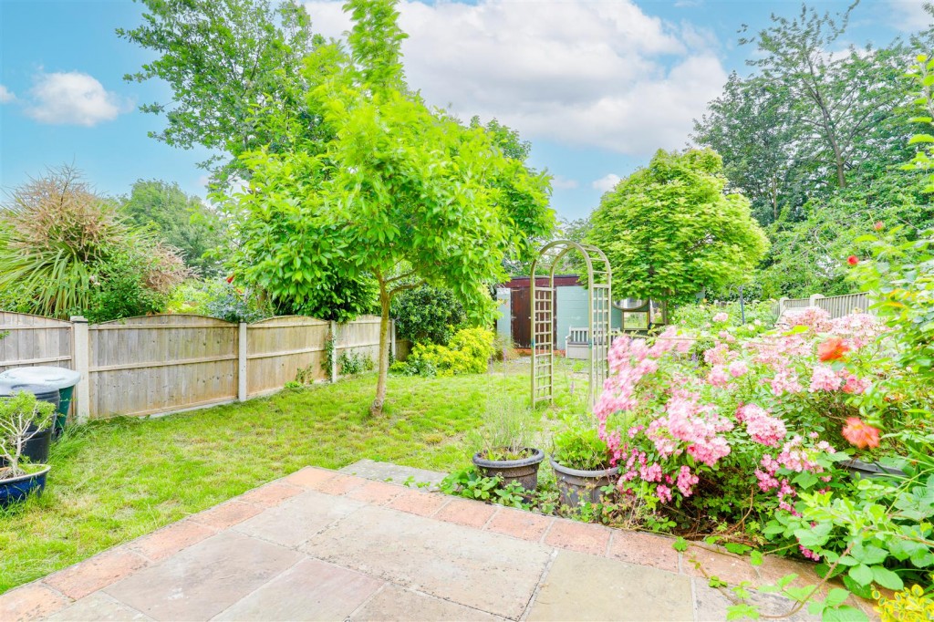 Eltham Road, West Bridgford, Nottinghamshire, NG2 5JU