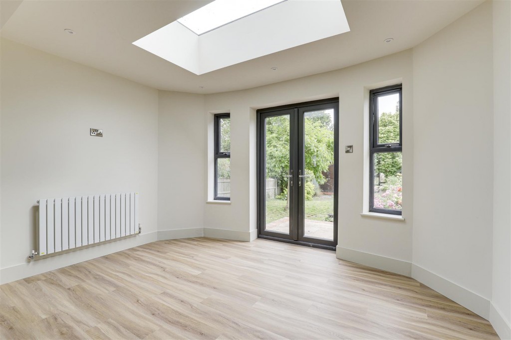 Eltham Road, West Bridgford, Nottinghamshire, NG2 5JU