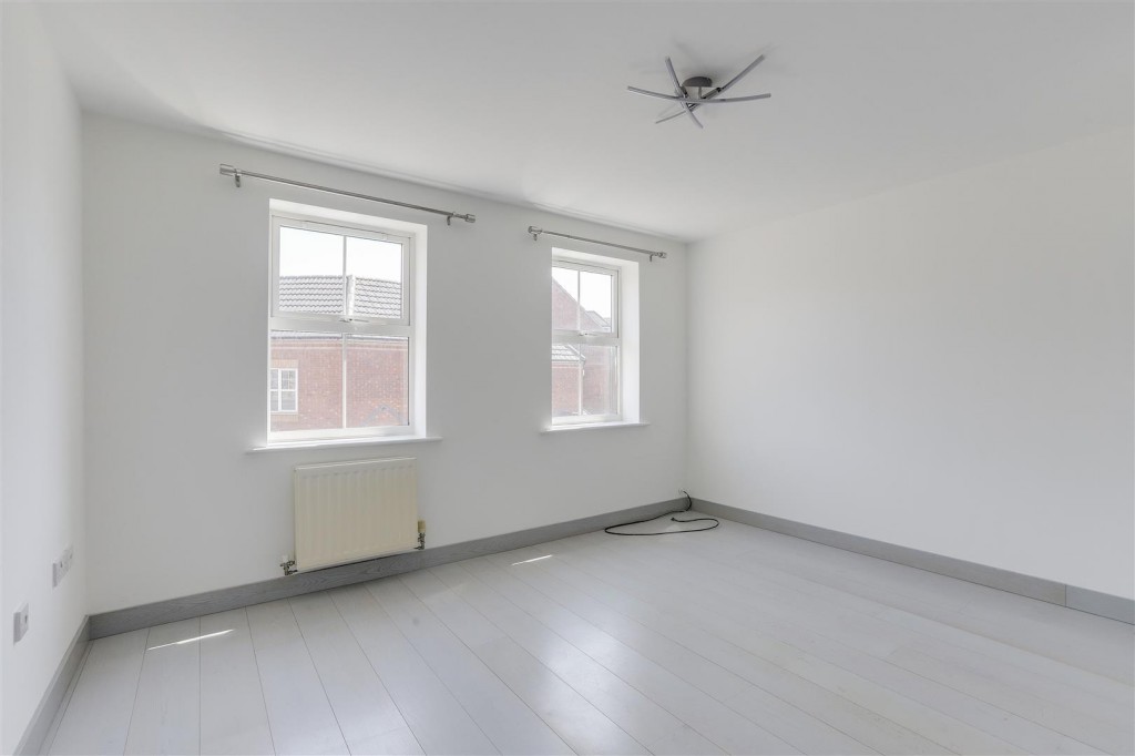 Pavior Road, bestwood, Nottinghamshire, NG5 5UE
