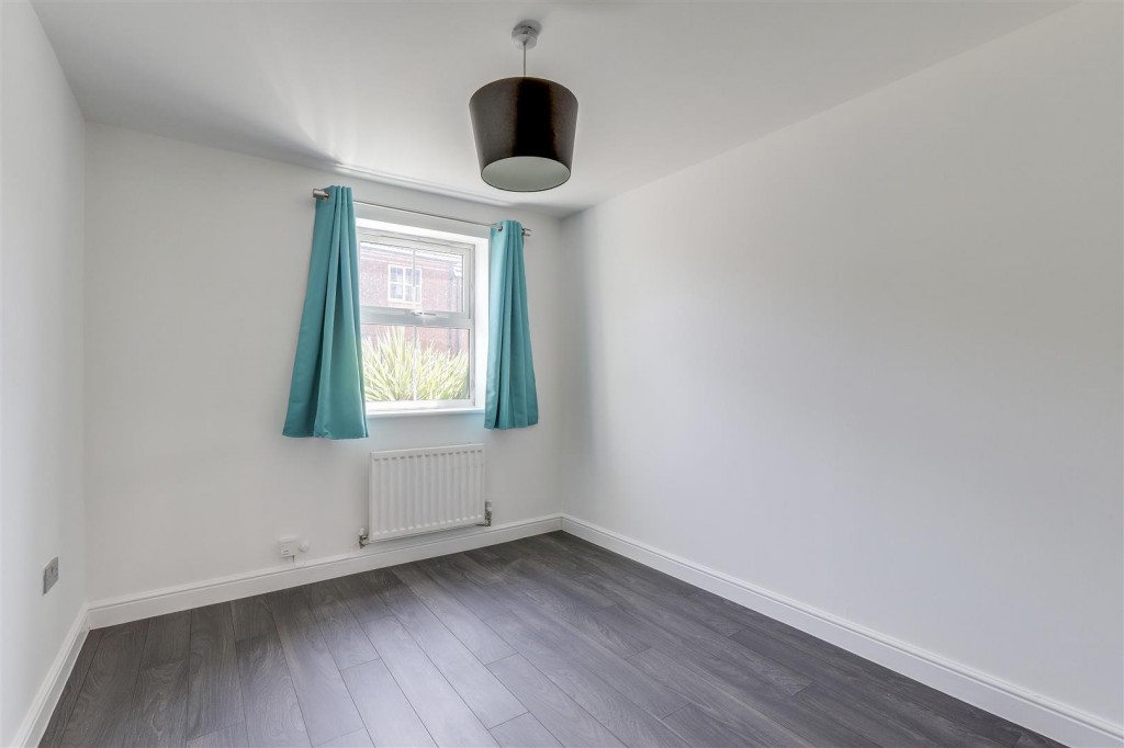 Pavior Road, bestwood, Nottinghamshire, NG5 5UE